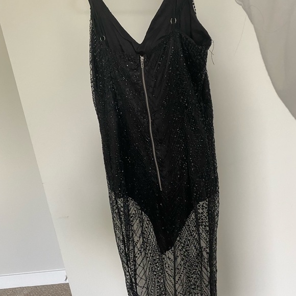 Fashion Nova dress - Picture 2 of 3